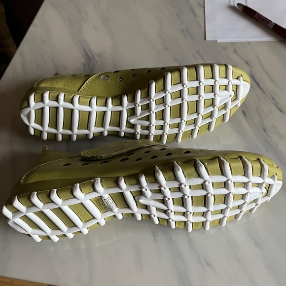 Golf/Sport shoe - Picture 2 of 3